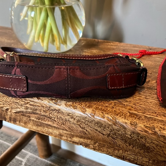 Burgundy Mini Coach bag - Picture 3 of 5